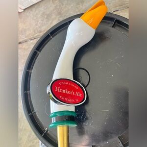 Goose Island Honker's Ale Tap Handle
